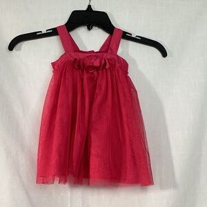 Baby Gap 6-12 month old sleeveless hot pink tulle lined dress.